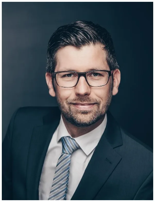 Porträt von Till Pfeiffer